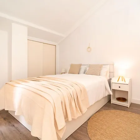 Attic Duplex With 4 Terraces & 5 Min Walk To Apartamento Dénia