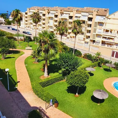 Exclusive Attic Duplex 아파트