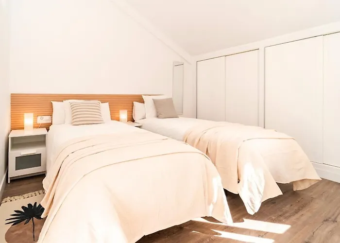 Exclusive Attic Duplex Апартаменти *