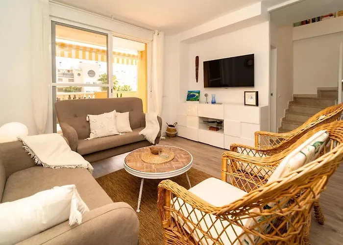 Exclusive Attic Duplex * Денія