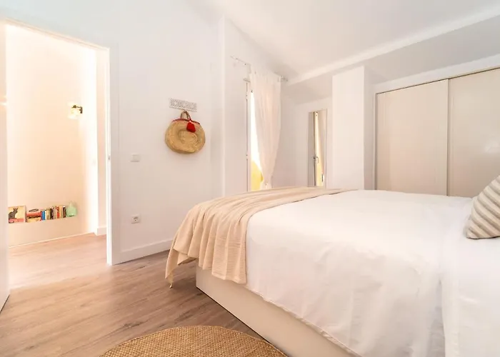 Exclusive Attic Duplex *