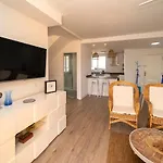 Attic Duplex With 4 Terraces & 5 Min Walk To Apartment Denia