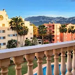 Attic Duplex With 4 Terraces & 5 Min Walk To * Denia